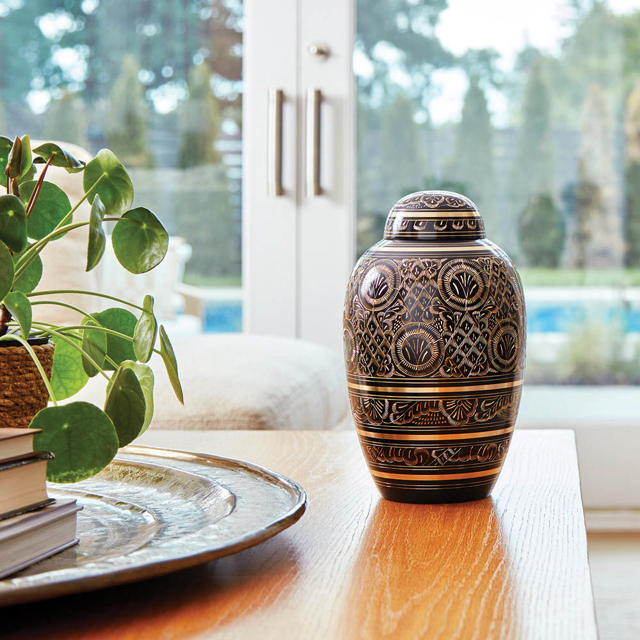 Radiance®, Full Size Urn