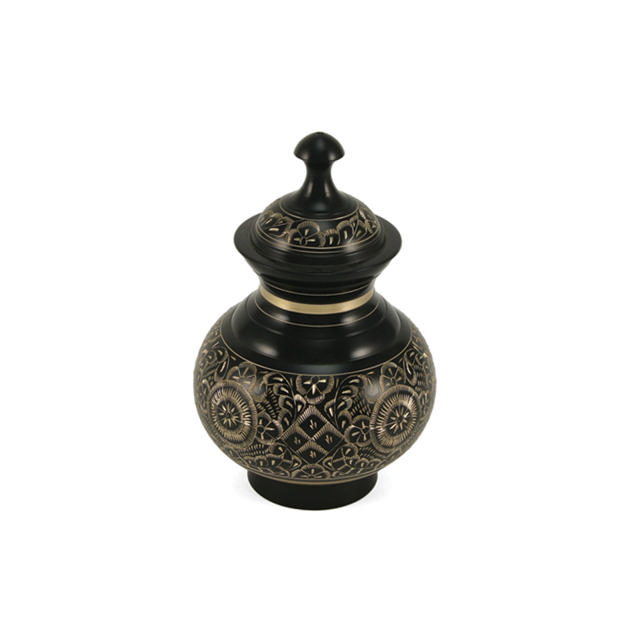 Black Engraved Urn, 25 Cubic Inches