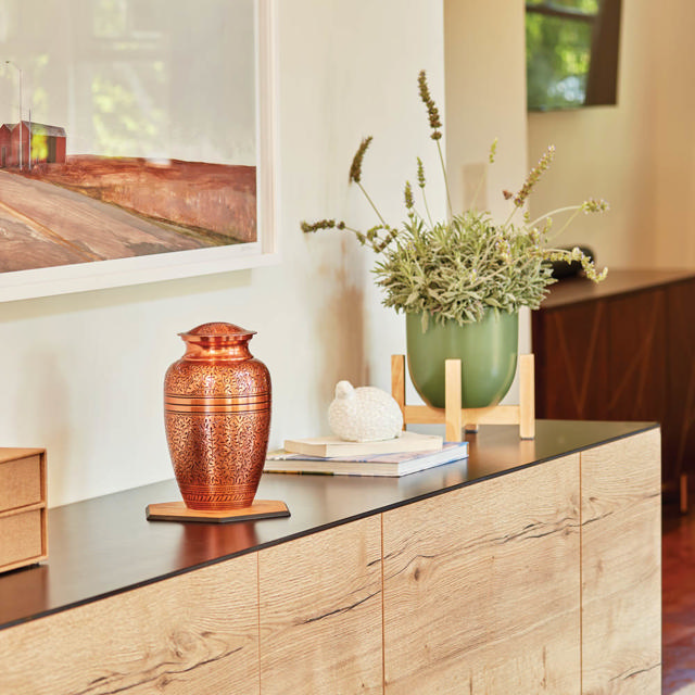 Copper Oak, Full Size Urn