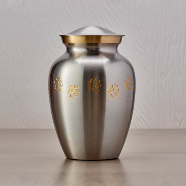 Classic Paw Pewter, Extra Small Urn