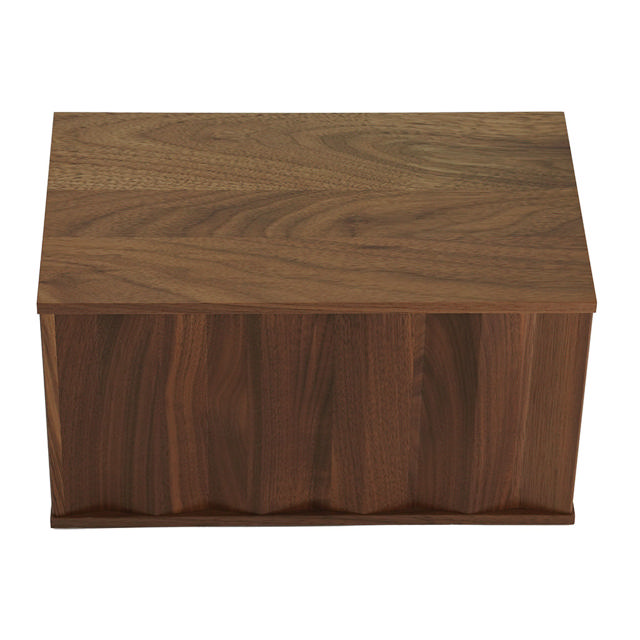 Lakeland, Walnut