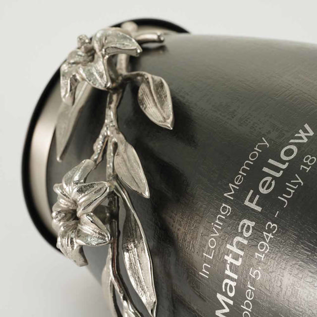 Windsong™ Lily Slate/Pewter, Full Size Urn