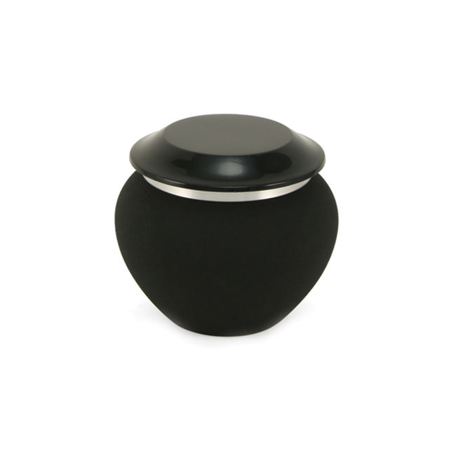 Pagoda Onyx, Petite Urn