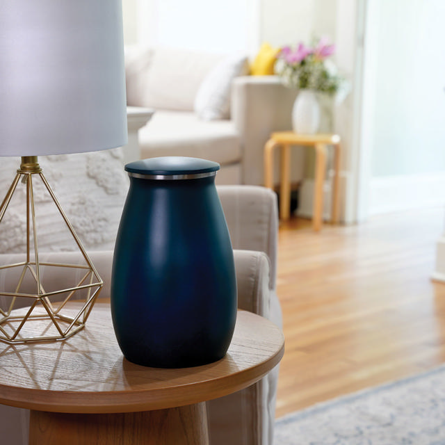 Nouveau Teal Sapphire, Family Pet Urn