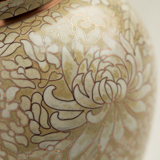 Etienne Opal, Full Size Urn