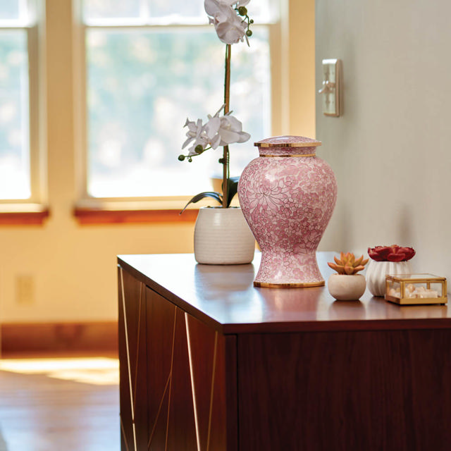 Etienne Rose, Full Size Urn
