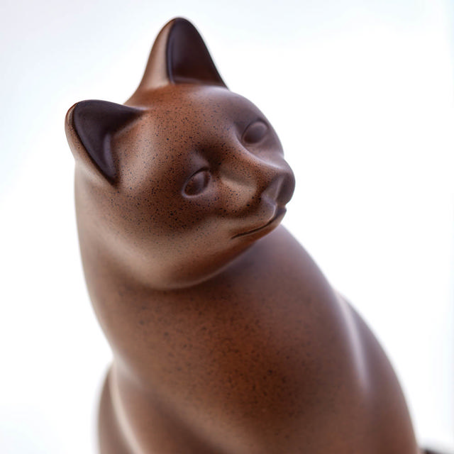 Elite Cat Sable, Petite Urn