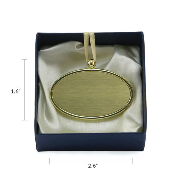 Oval Pendant Golden