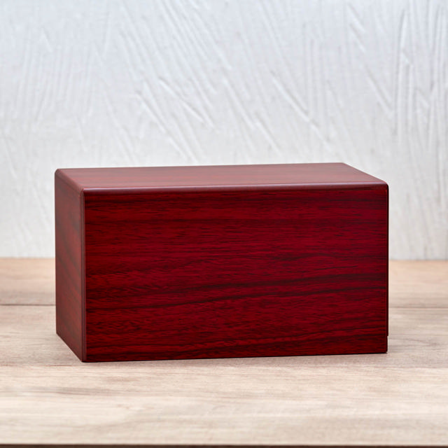 Cherry Box, Small Urn
